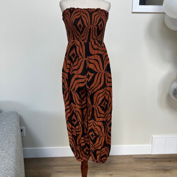 ANTHROPOLOGIE Women's Printed Balloon-Leg Jumpsuit Size SP In Dark Orange - Picture 4 of 13